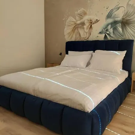 Appartamento Paradise червенка *