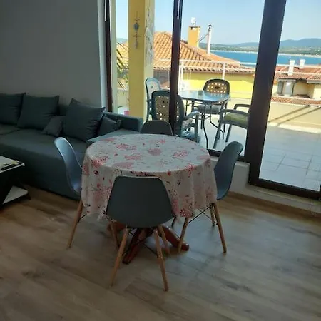 Appartamento Paradise червенка *