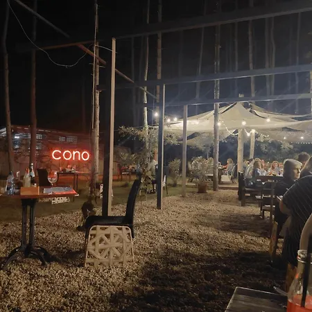 Paradise червенка Апартаменты *