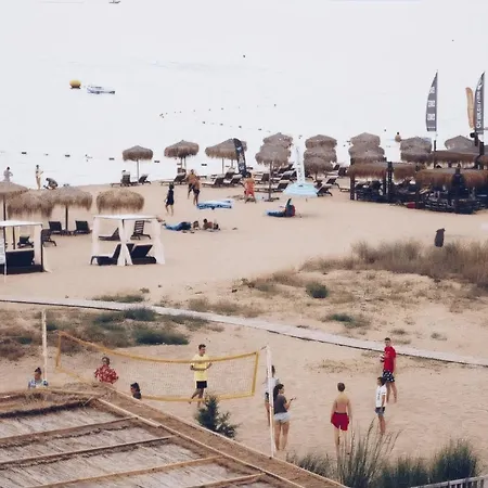 Paradise червенка Апартаменты Черноморец