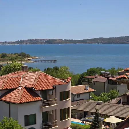 Paradise червенка Апартаменты Черноморец